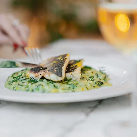 Maison - Mgallery 5* Sofia