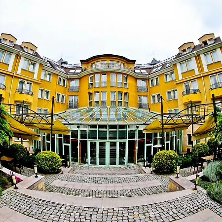 Хотел Maison - Mgallery 5*